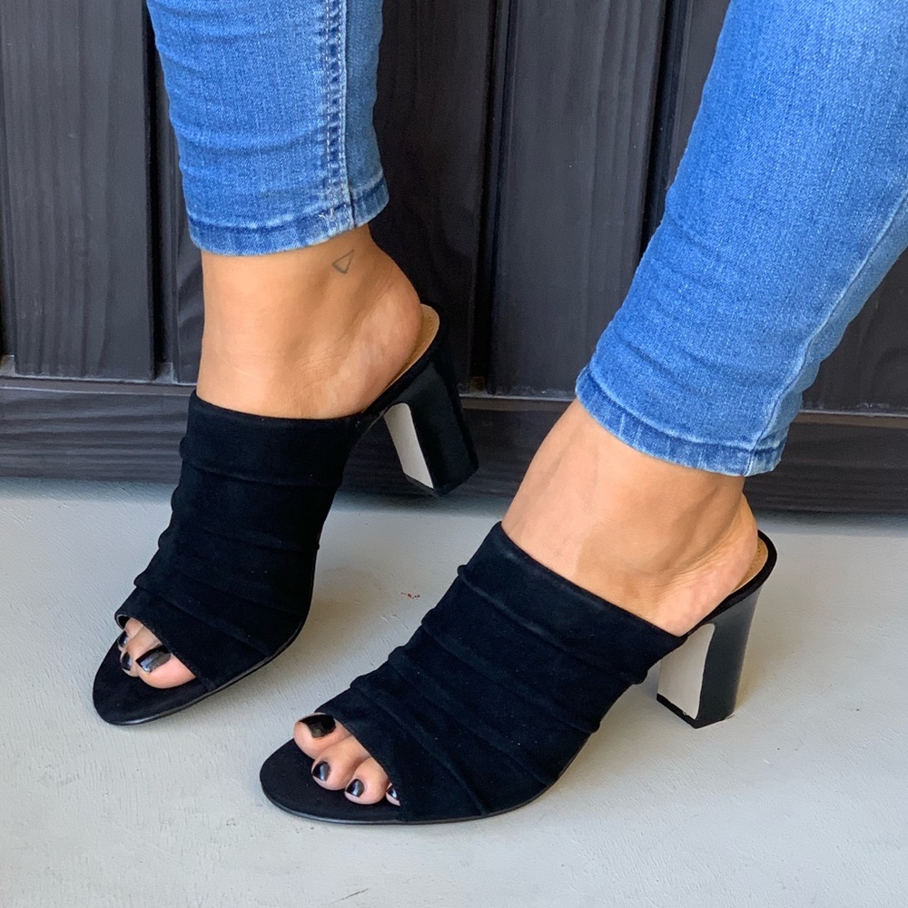 Black Peep Toe Slip On Ruched Block Heel Mule - Picture 4 of 6